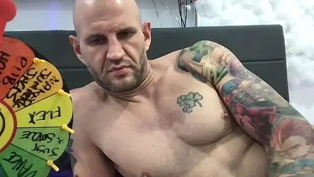 brianomally Chat XXX in diretta
