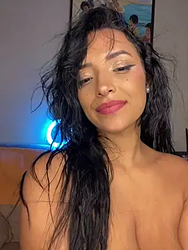 SaharQamar 라이브 XXX 채팅
