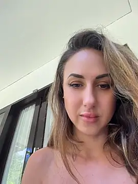 Bella-Grace Live XXX-Chat