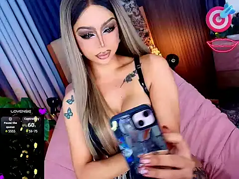 MissSamDomina Adlı Modelin Canlı XXX Sohbeti