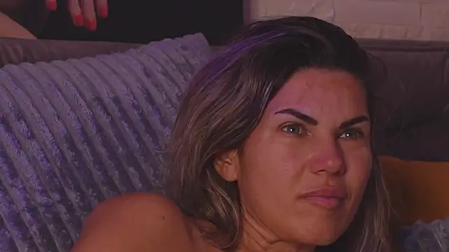 Živý XXX chat FeliciaKrige