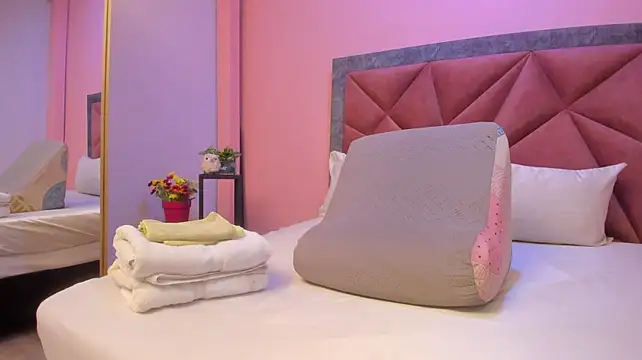 mia_milff Live XXX-Chat