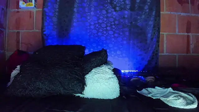 Chat XXX en directo de Cata-angel