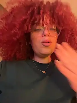 Leyah__ 现场XXX聊天