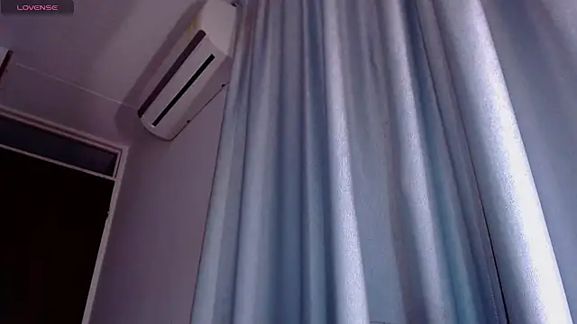 Chat XXX en directo de TastyTrap_18