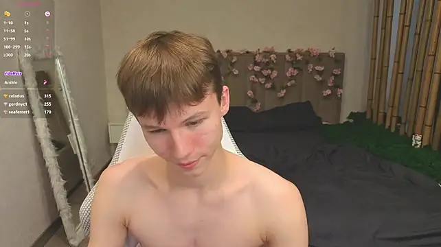 Chatroom XXX en direct de cuMte_boy