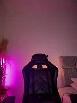 saracaball_ Chat XXX live