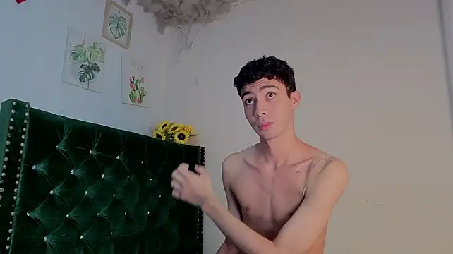 Chat XXX ao vivo de Adriann_voss