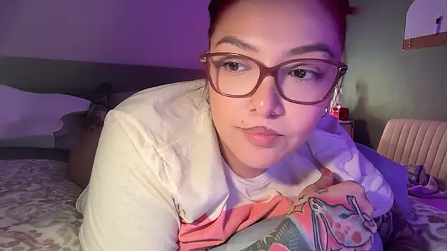 naya_pumpkin's Live XXX Chat