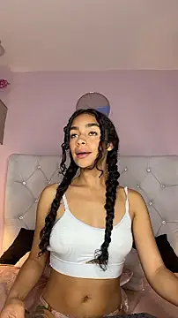 Novagh_ Chat XXX in diretta