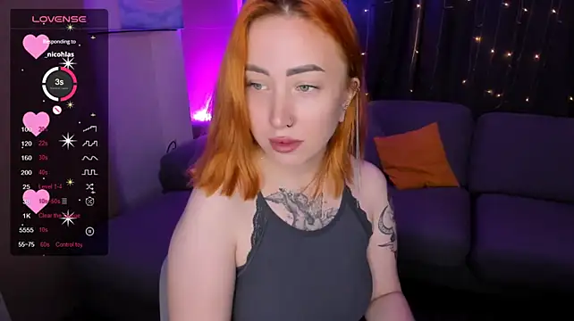 Chat +18 de deboramoore ao vivo