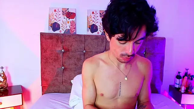 Ethan_Briggs_ Chat XXX in diretta