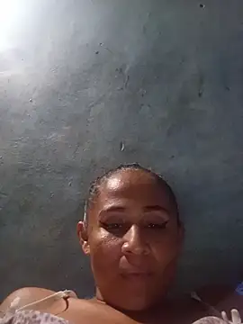 Chat XXX ao vivo de MoanaCaspier