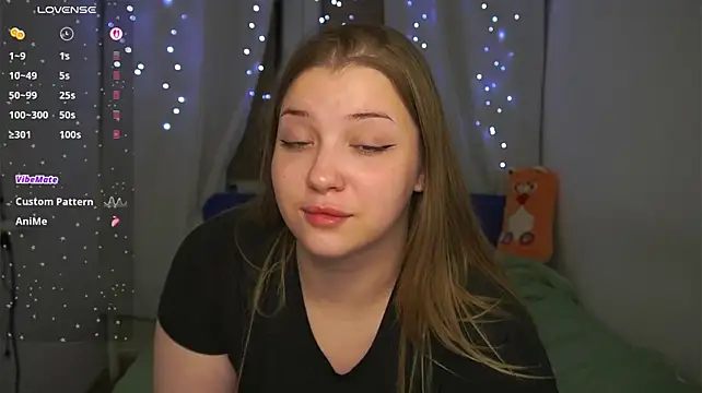 XXX chat uživo modela CuteSharloti