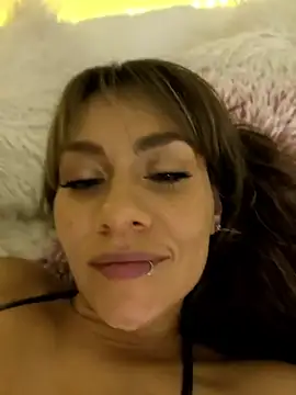 XXX chat uživo modela SamyJones9
