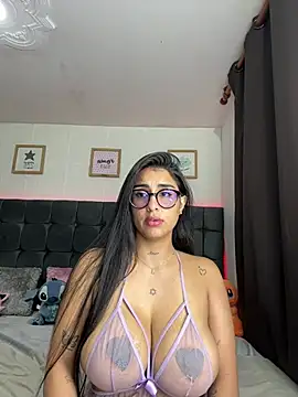 XXX chat uživo modela lovely_violet13