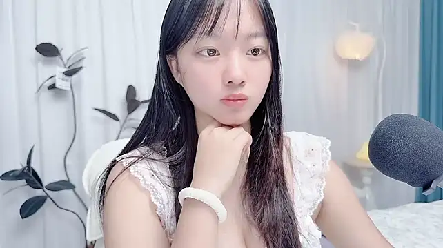 XXX chat uživo modela Winnie666999