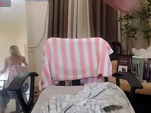 Chatroom XXX en direct de Midnight_Muse_18