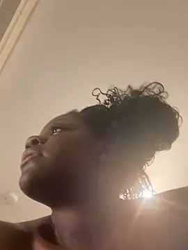 bry8661's Live XXX Chat