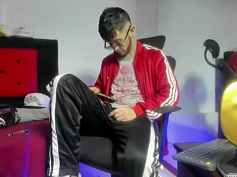 mark_splinter09 লাইভ XXX চ্যাট