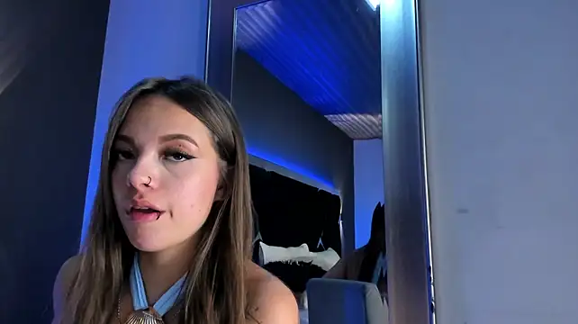 Czat XXX na żywo – AmmyJones_