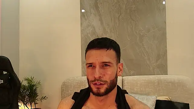 XXX chat uživo modela Jacob_Benelli