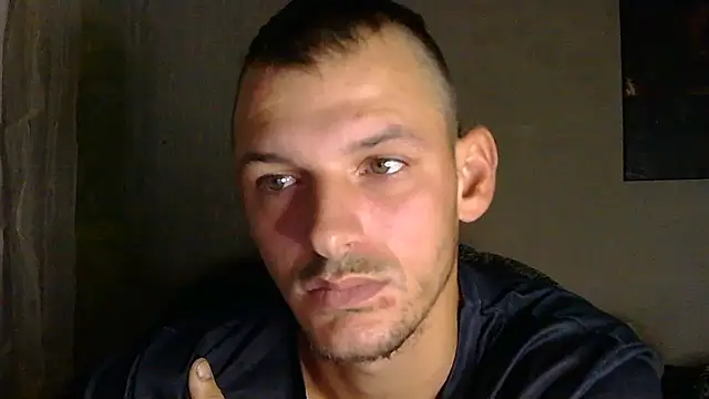 Chatroom XXX en direct de mystertrup