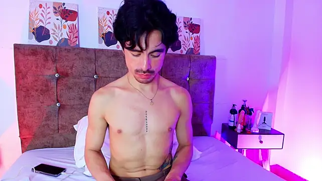 Ethan_Briggs_: απευθείας συνομιλία ΧΧΧ