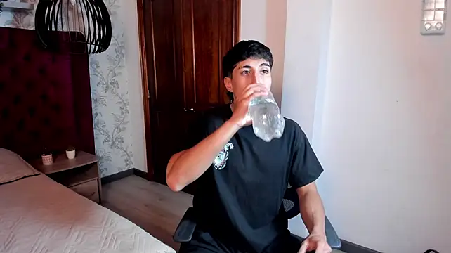 Gerard_evans_ Live XXX-chat