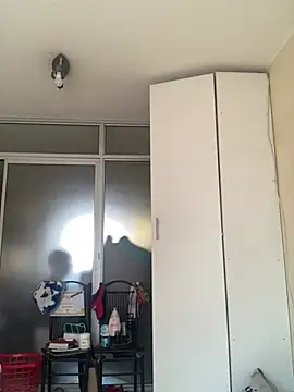 eyoItsRiley 在線直播表演