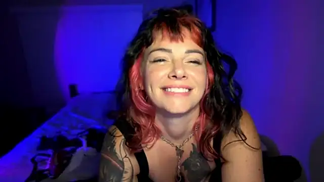 MarlaFknSinger Live XXX-chat