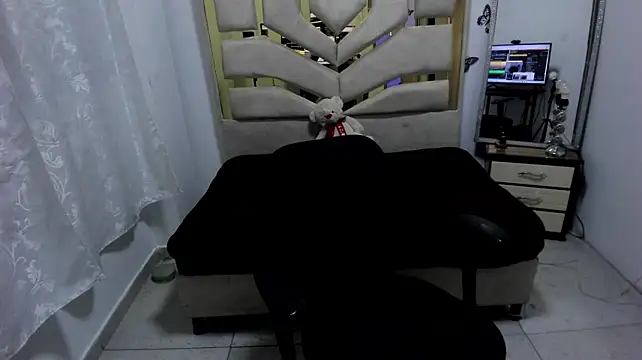 Онлайн чат XXX Victoria_angelss