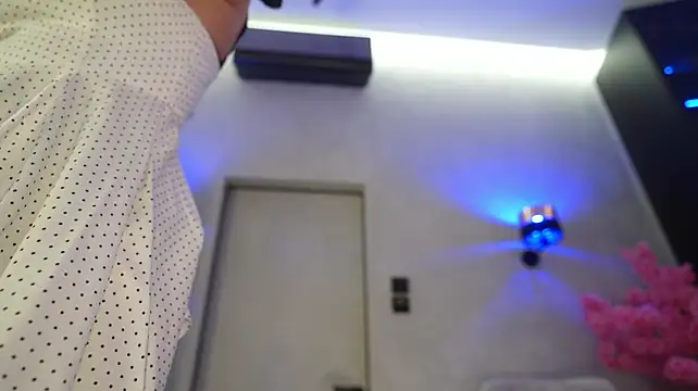 Arte_Adelle Adlı Modelin Canlı XXX Sohbeti