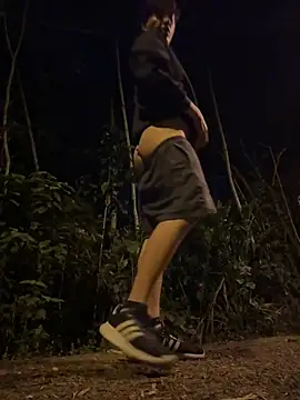 Chat +18 de TonnyBottom ao vivo