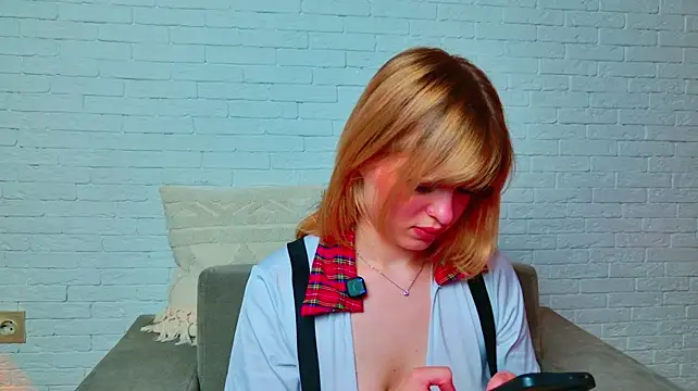 دردشة _Alison__ الجنسية المباشرة