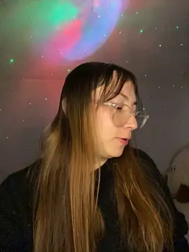 Caamii_ Chat XXX in diretta