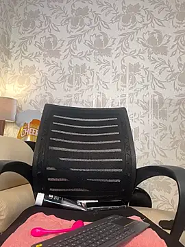 Онлайн чат XXX Emilygh1_