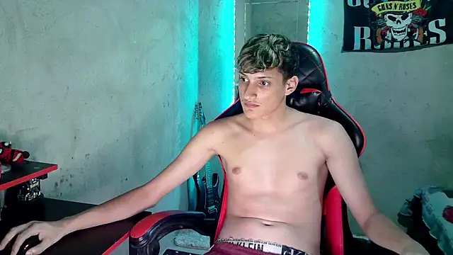 flaquito_junior – Live XXX-chat