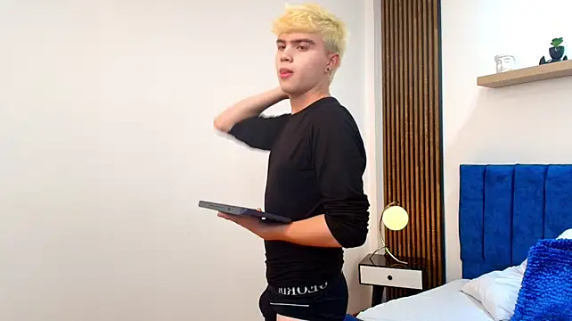 Ian_Stone 라이브 XXX 채팅