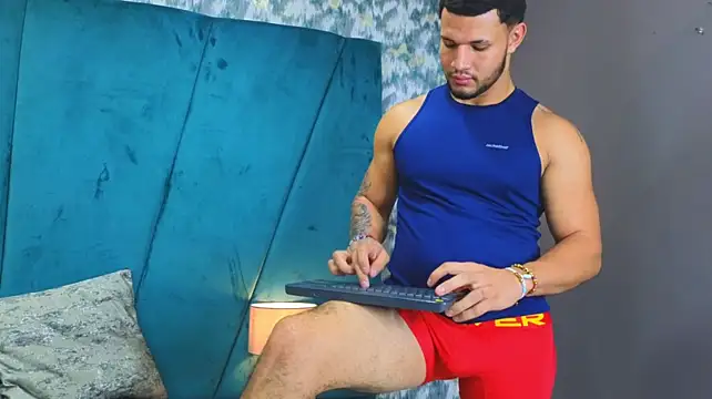 masoncole_ Chat XXX in diretta