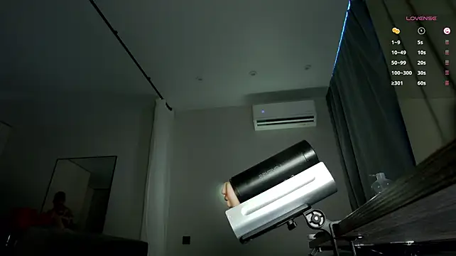 Chat XXX en directo de Tommy_cat