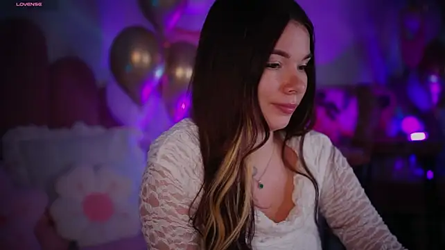 XXX chat uživo modela MiaMuse