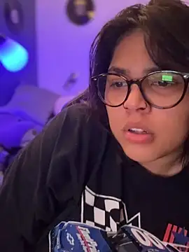 Czat XXX na żywo – miacanela_xo
