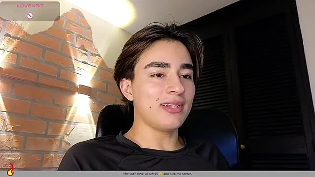 Chat XXX ao vivo de Connorr_01