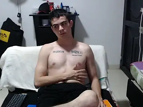 Онлайн чат XXX Zac_Efront