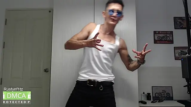 Rustynf1tz_ XXX чат на живо