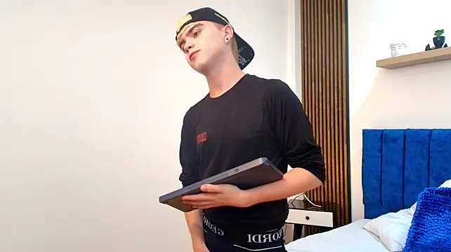 Ian_Stone XXX чат на живо