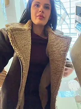 MiraReach Chat XXX live