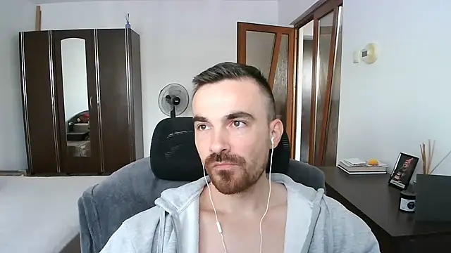 mu5clemania2's Live XXX Chat