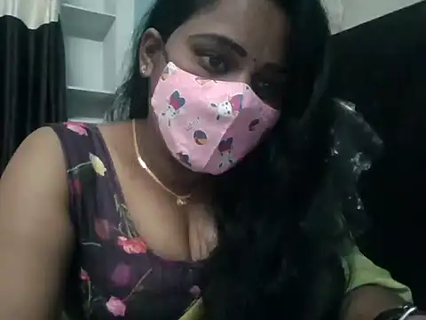 Rathi-priyaa's Live XXX Chat
